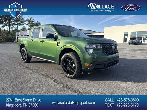 New 2025 Ford Maverick XLT w/ XLT Luxury Package AWD/4WD image 1