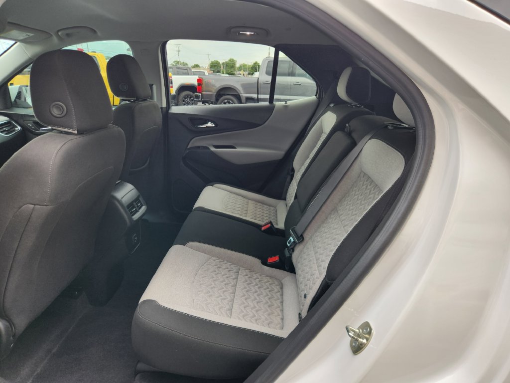 Used 2024 Chevrolet Equinox LT AWD/4WD image 18