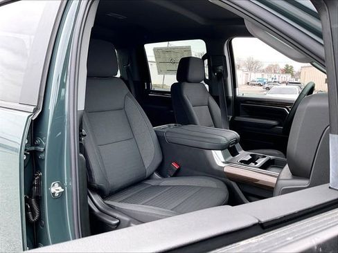 New 2026 Chevrolet Silverado 3500 LT image 29