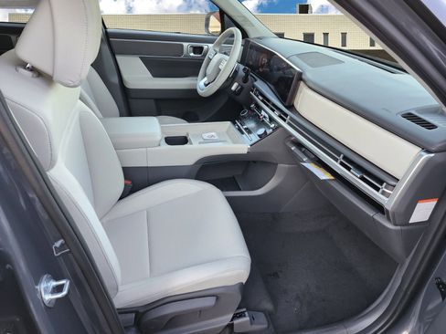 New 2026 Hyundai Santa Fe SE AWD/4WD image 10