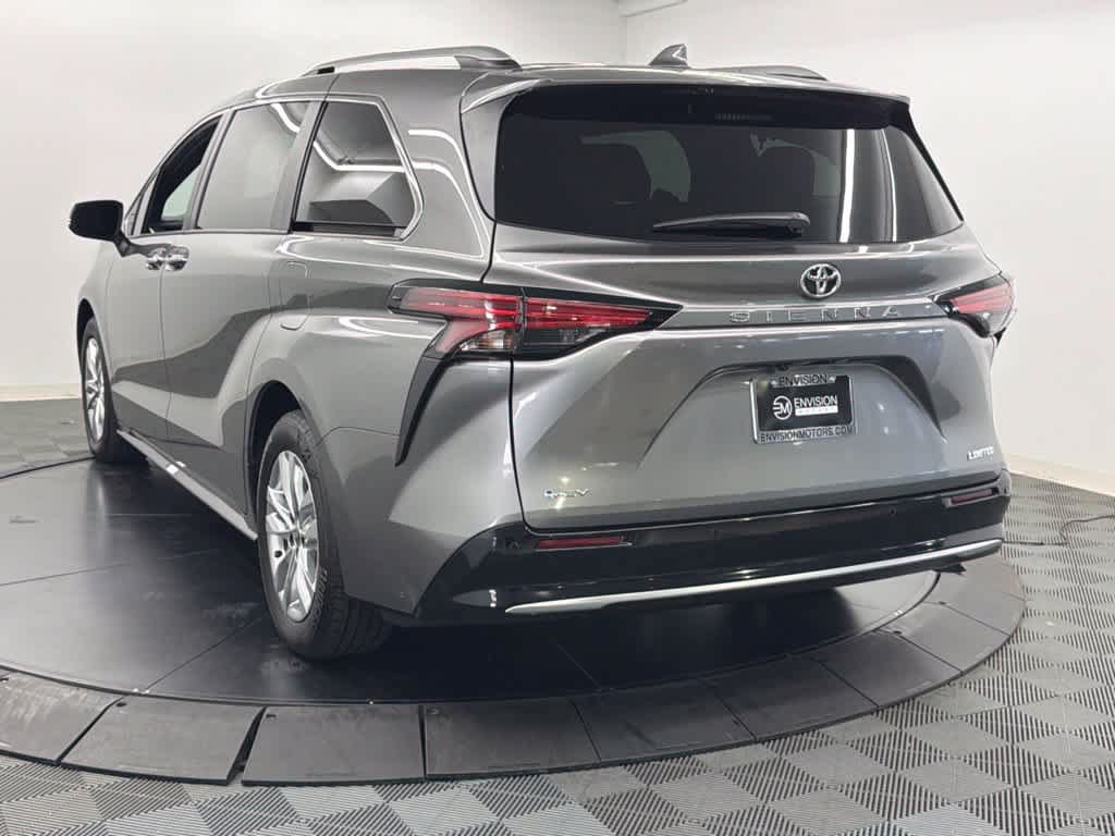 Certified 2026 Toyota Sienna Limited FWD image 12