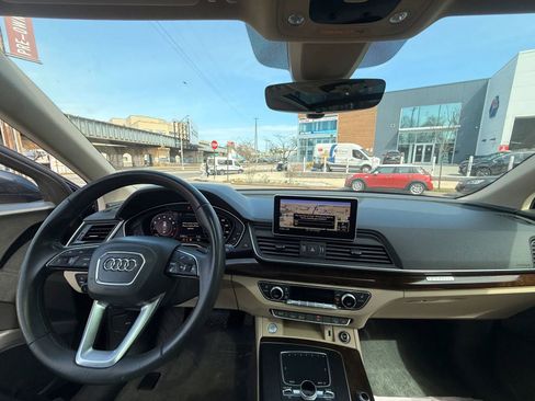 Used 2019 Audi Q5 2.0T Premium Plus AWD/4WD image 25