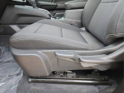 Used 2025 Chevrolet Colorado Trail Boss w/ Midnight Edition image 23