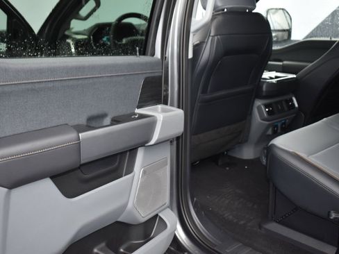 New 2025 Ford F150 Lariat w/ Equipment Group 501A Mid image 12