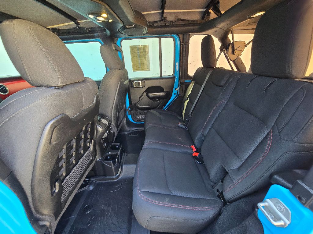 Used 2021 Jeep Wrangler Unlimited Rubicon w/ LED Lighting Group AWD/4WD image 20