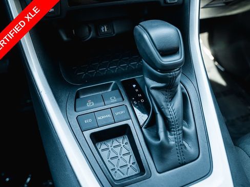 Certified 2025 Toyota RAV4 XLE FWD image 22