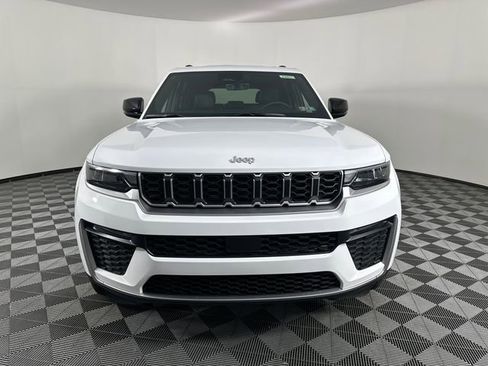 New 2026 Jeep Grand Cherokee Limited AWD/4WD image 14