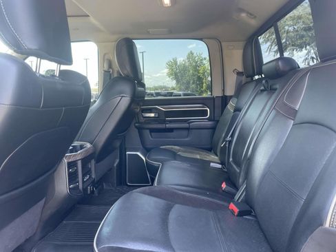 Used 2020 RAM 3500 Laramie AWD/4WD image 9