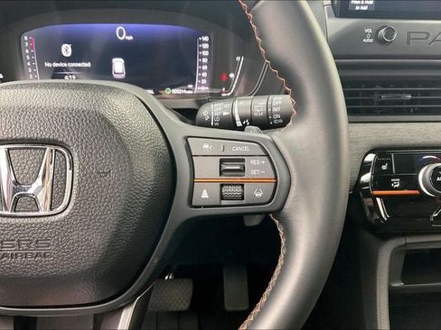 Certified 2026 Honda Passport TrailSport image 24