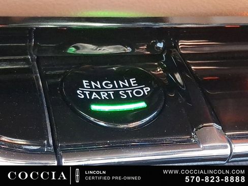 Certified 2022 Lincoln Nautilus Reserve AWD/4WD image 24