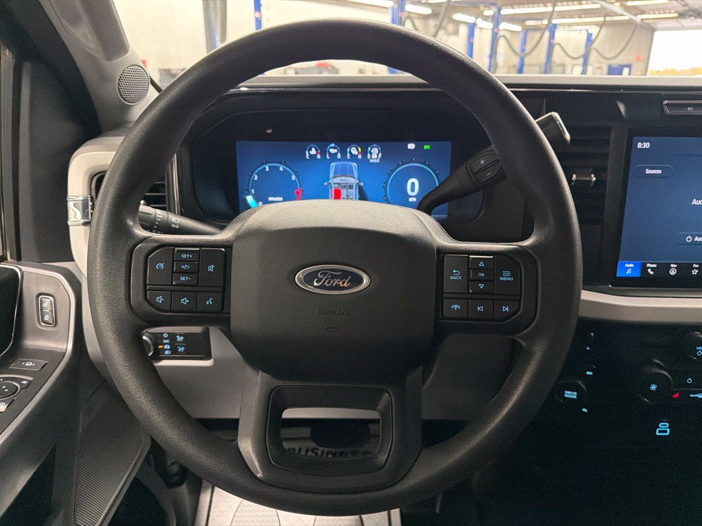Used 2023 Ford F250 XLT w/ XLT Premium Package AWD/4WD image 18