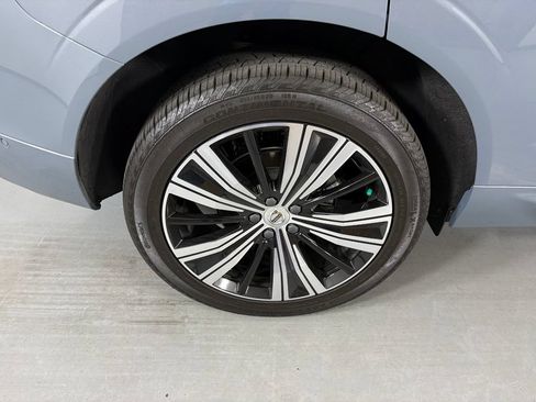 Used 2023 Volvo XC60 B5 Plus w/ Protection Package Premier FWD image 10