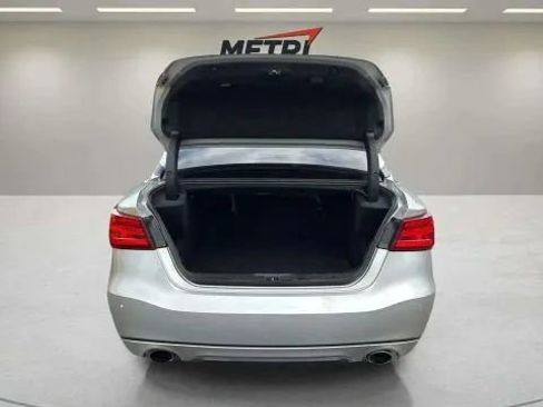 Used 2017 Nissan Maxima Platinum image 40