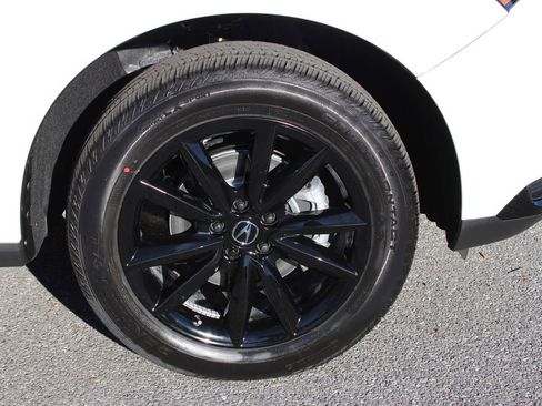 New 2025 Acura RDX SH-AWD image 32