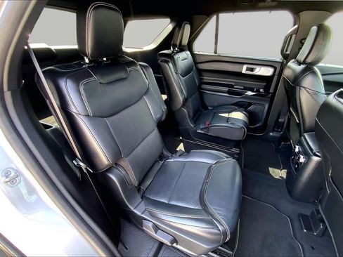 Used 2022 Ford Explorer ST w/ Equipment Group 401A AWD/4WD image 20