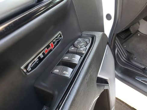 Used 2025 GMC Sierra 1500 AT4X AWD/4WD image 18