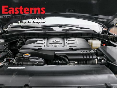 Used 2024 Nissan Armada SV image 7