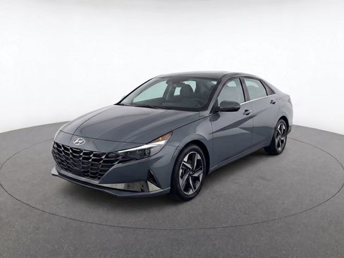 Used 2021 Hyundai Elantra Limited w/ Cargo Package FWD image 1