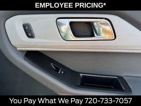 New 2026 Ford Explorer Active w/ Active Comfort Package AWD/4WD image 23