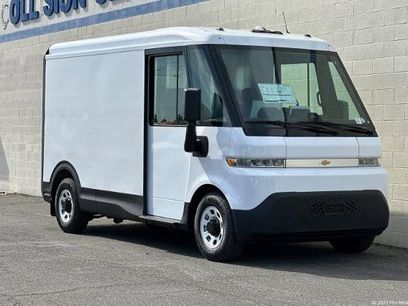 New 2025 Chevrolet Brightdrop 400 w/ Power Door Package