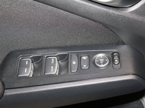 Used 2024 Honda Civic LX image 9