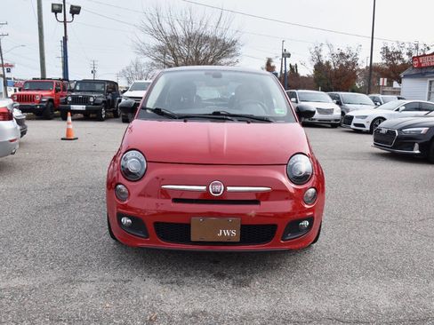 Used 2017 FIAT 500 Pop w/ Sport Black Trim Package image 3