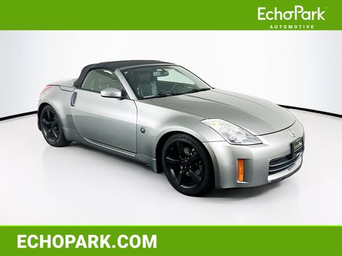 Used 2006 Nissan 350Z Touring image 1