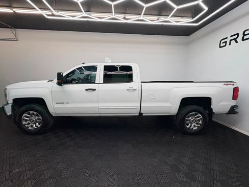 Used 2016 Chevrolet Silverado 3500 LT AWD/4WD image 4
