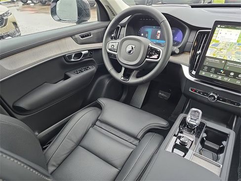 New 2026 Volvo XC90 B6 Ultra w/ Protection Package Premier image 28