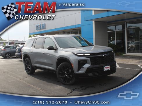 New 2026 Chevrolet Traverse RS w/ LPO, Floor Liner Package AWD/4WD image 1