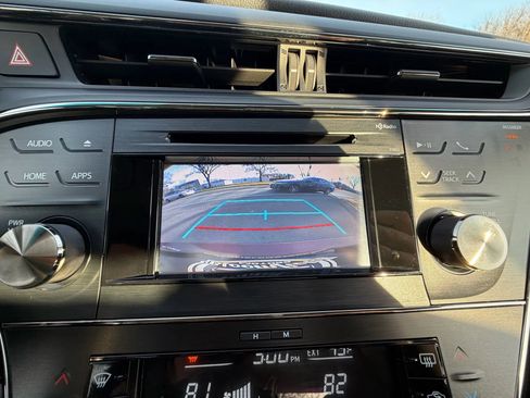 Used 2015 Toyota Avalon XLE image 27