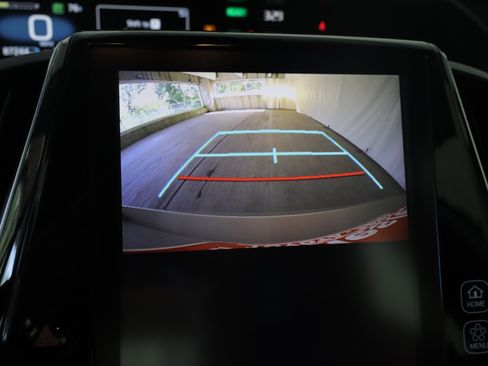 Used 2021 Toyota Prius Prime XLE FWD image 20