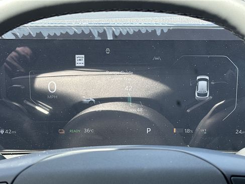 New 2025 Kia EV6 Light w/ Light LR Technology Package image 12