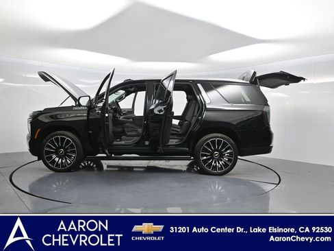 New 2025 Chevrolet Tahoe High Country image 30