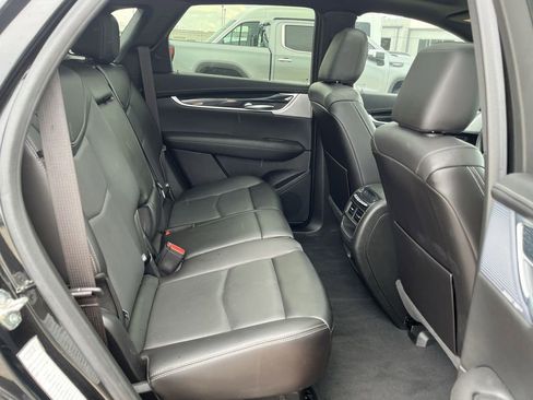 Used 2024 Cadillac XT5 Premium Luxury image 40