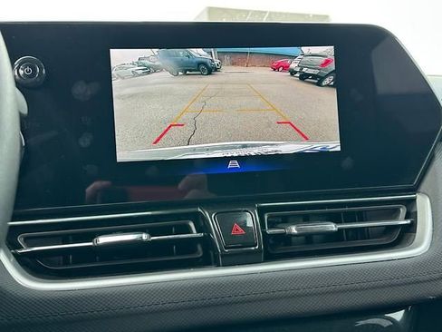 Used 2025 Chevrolet TrailBlazer LT image 31