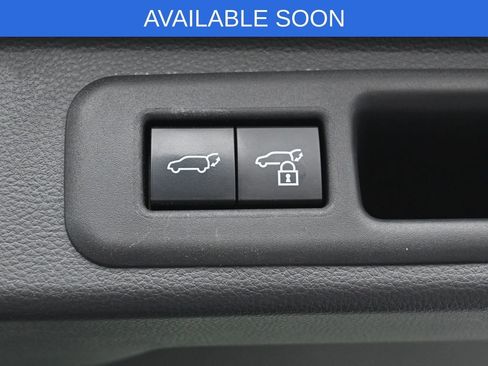 Certified 2024 Toyota Sequoia Capstone image 33