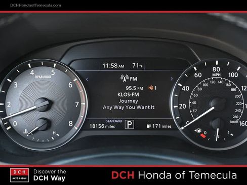 Used 2022 INFINITI QX50 Luxe w/ Appearance Package image 10