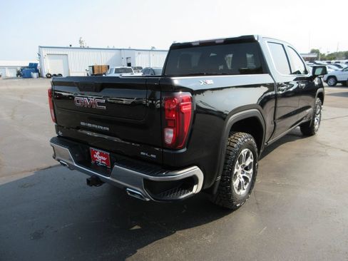 Certified 2021 GMC Sierra 1500 SLE w/ X31 Off-Road Package AWD/4WD image 7
