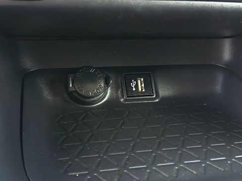 Used 2024 Toyota RAV4 XLE w/ Weather Package AWD/4WD image 29