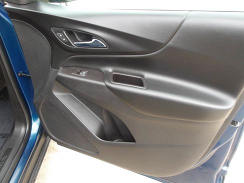 Used 2020 Chevrolet Equinox LT FWD image 9