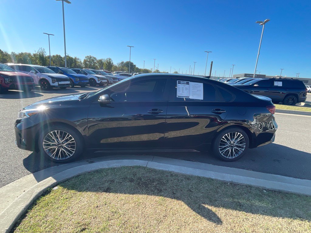 Certified 2024 Kia Forte GT-Line w/ GT-Line Premium Package FWD image 4
