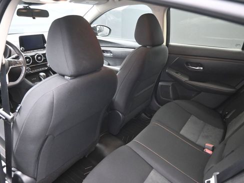 Used 2023 Nissan Sentra SR image 2