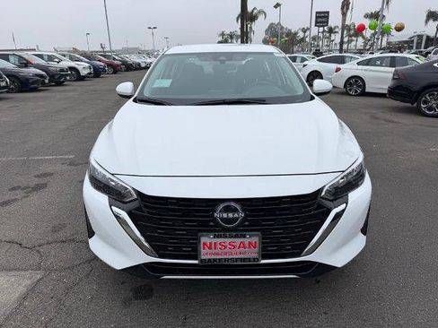 New 2025 Nissan Sentra S image 2