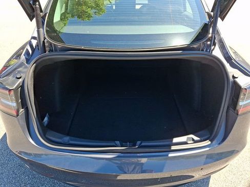 Used 2023 Tesla Model 3 Standard Range RWD image 31