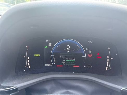 Used 2025 Toyota Camry LE FWD image 11