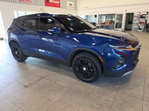 Used 2022 Chevrolet Blazer LT FWD image 5