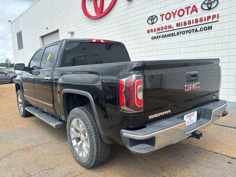 Used 2018 GMC Sierra 1500 SLT w/ SLT Premium Package RWD image 5