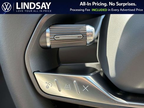 Used 2025 Lucid Air Pure RWD image 20