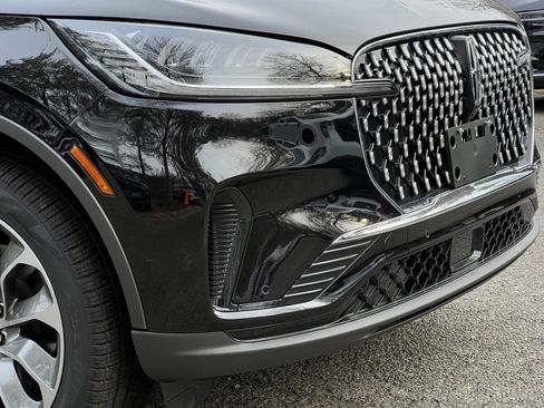 New 2026 Lincoln Aviator Reserve image 2